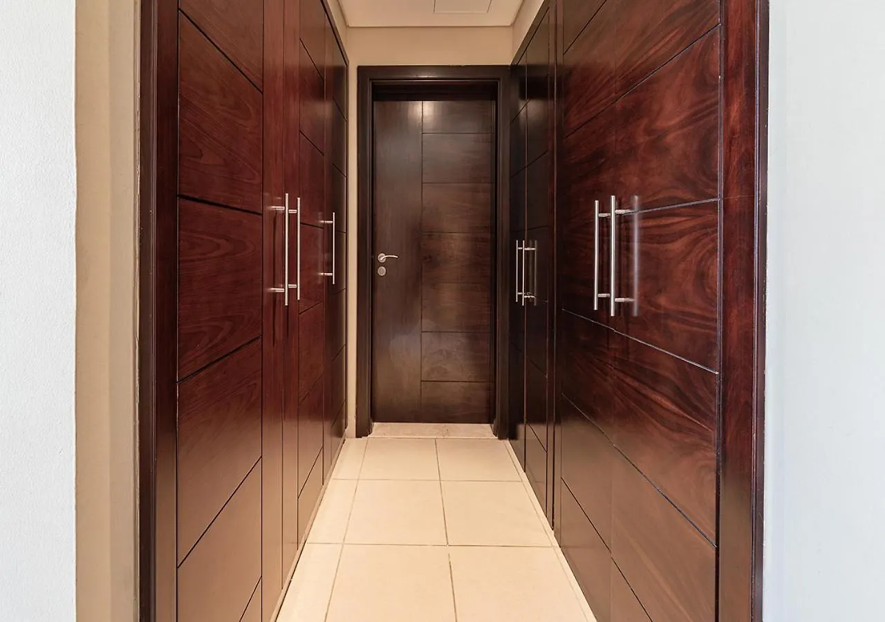 Luxurious Studio In Downtown Dubai Emirados Árabes Unidos