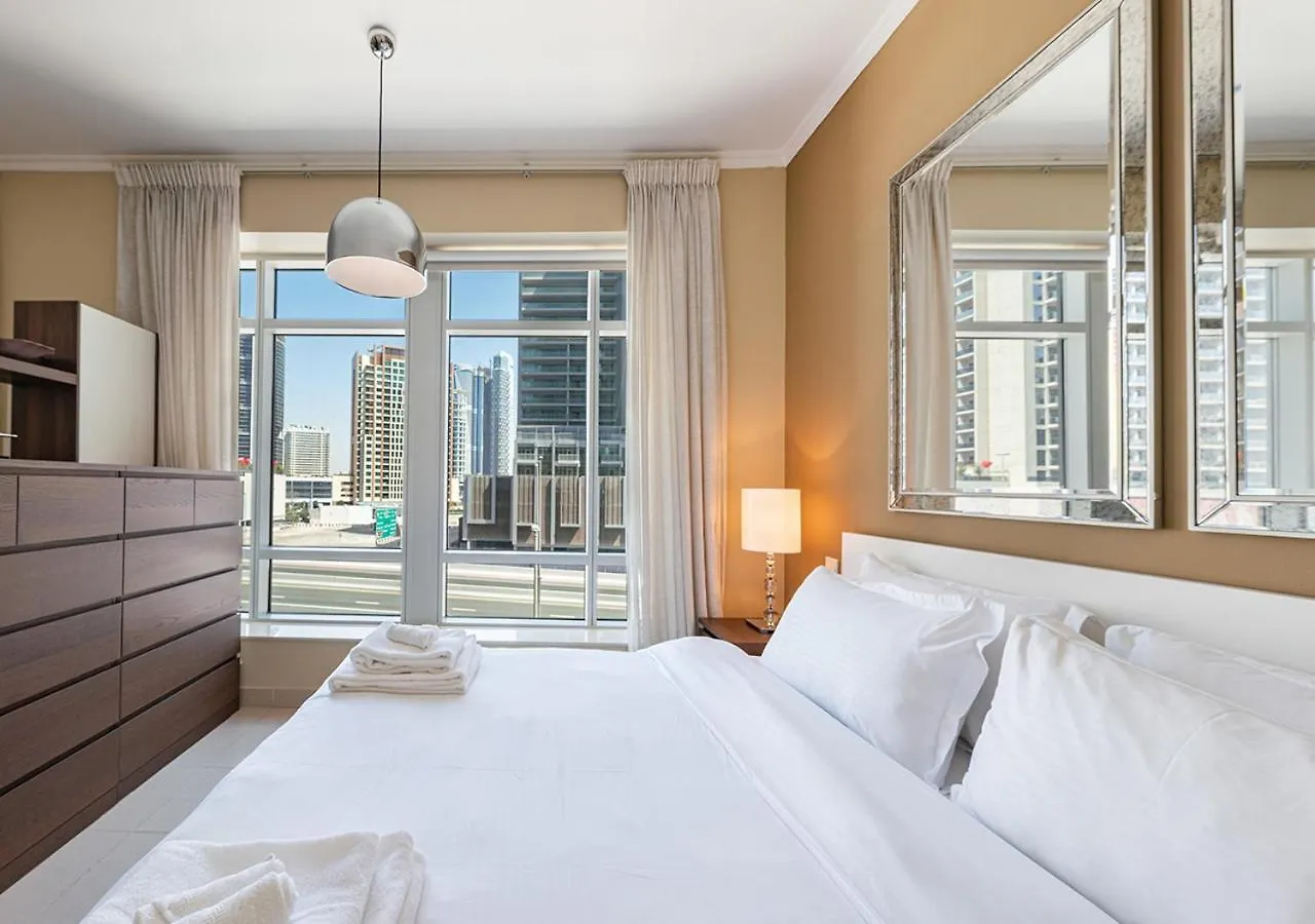 Luxurious Studio In Downtown Dubai Apartamento